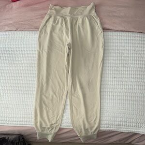Old Navy ribbed Cream Jogger Pants